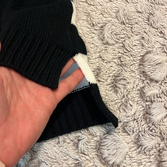 United States Sweaters, Gingerbread Christmas sweater, Women’s 3X - Picture 4 of 6